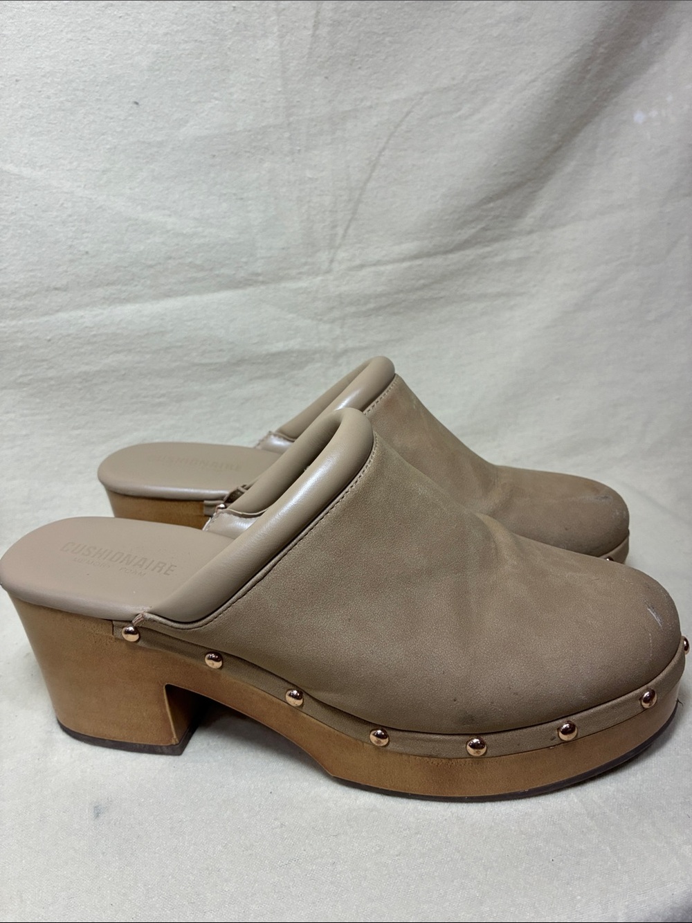 Cushionaire Taupe Leather Clog Mules with Studded Wood-Effect Platform